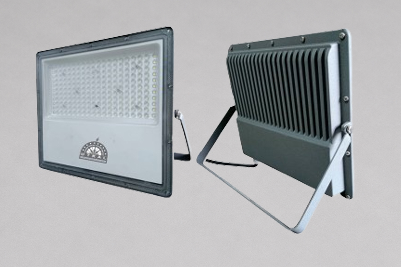 Utkal Innovations Tareni lens (B) Flood Light